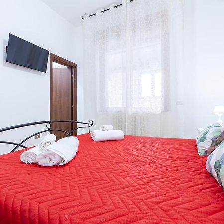 Lupomonaco Rooms Veglie Exterior photo